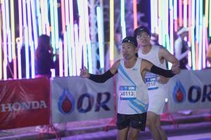 BIB: 40113, 3710
                            <button type="button" onclick="openModal(23233906)" class="btn btn-primary btn-sm float-right btn-popup" data-toggle="modal" data-target=".modal-high-quality">
                        <i class="fas fa-shopping-cart"></i> Add to Cart
                    </button>
                                            <button type="button" onclick="isThisMe(23233906, true)" class="btn btn-success btn-sm float-right btn-popup btn-isme hidden" data-toggle="tooltip" data-placement="bottom" title="นี่คือรูปของคุณใช่ไหม คลิกที่นี่เพื่อเอาเข้าอัลบั้ม">
                        <i class="fas fa-plus"></i> Add to album
                    </button>
                    <button type="button" onclick="isThisMe(23233906, false)" class="btn btn-warning btn-sm float-right btn-popup btn-isnotme hidden">
                        <i class="fas fa-ban"></i> Remove from album
                    </button>